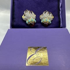 NWOT ‘94 Eternal Flame Elizabeth Taylor for Avon Clip on Earrings. Box /Dust Bag