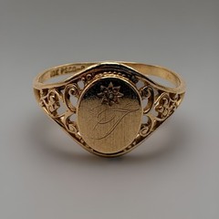 Antique 10K Yellow Gold Signet Ring With Diamond In Sun, Size 5.5 PSCO Filigree