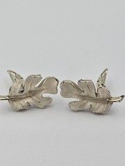 Vintage Brooch Earrings Clip-on Set White Enamel Silver Tone Leaf