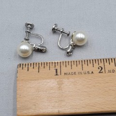 Vintage Faux Pearl Clear Rhinestone Clip on Earrings Silver tone Screw Back 3/4″