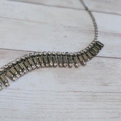 Vintage Necklace Art Deco Style – Very Light Green-ish & Clear Gems