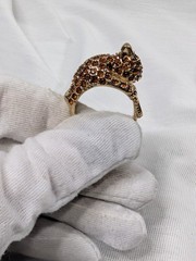 Vintage Pavé Set Amber Rhinestone “Squirrel” Ring Animal Size 8.5 Gold Tone