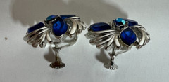 STAR – Silvertone and Blue Rhinestone Screw back Earrings – vintage undated