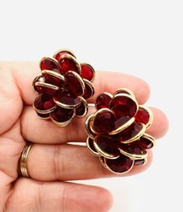 Large SWAROVSKI 3 Dimensional Bezel Set Crystal Earrings Signed Vintage Jewelry