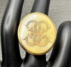 Vintage HUGE Gold Tone Monogram Statement Ring Cream Enamel Oval Signet Sz 7