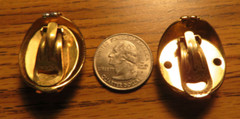 I.N.A.R ITALY Vintage Clip-on Earrings Gold Tone & Silver Tone NICE!