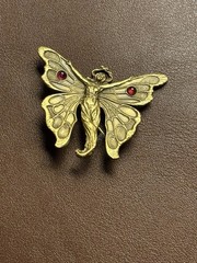 Newark Museum Reproduction Woman Butterfly Brooch Pin Gold Tone Garnet Whiteside