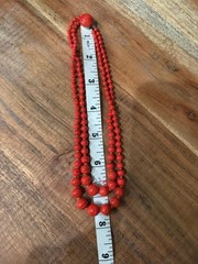 Vintage Jewelry some Hong Kong 20 Necklaces Plastic Bracelets Multistrand J1