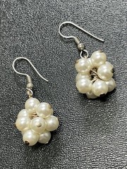 Vintage 1.5” Faux Pearl Cluster Beaded Dangle Earrings