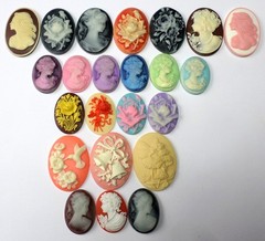 23 of 27-40mm Mixed Lot of Vintage Oval Cameos Cabs, for Pendant Settings Mint