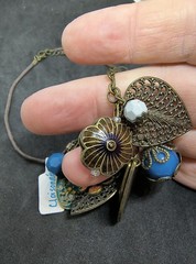 Vintage metal and Bead Necklace Lot Nice clasp Costume Jewelry