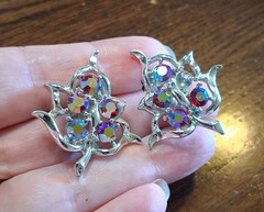 Vintage Sarah Coventry “Dazzling Aurora” Full Set Minor Flaws See Pics/Descript
