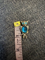 Vintage Gold-Tone Owl Brooch Blue Rhinestone Glass Retro Costume Jewelry Pin