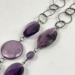 Vintage Asymmetrical Purple Acrylic Crystal Gunmetal Chain Link 24″ Necklace