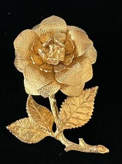 Vintage Gold Tone Layered Rose Flower Brooch Pin