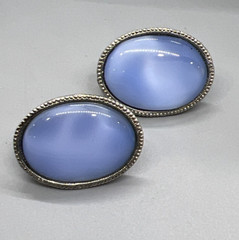 Vintage Blue Oval Clip On Earrings Silver Tone Bezel Cabochon Acrylic Mod Style