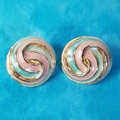 Vtg Green Pink Swirl Gold Tone Clip On Done Round Circle Earrings