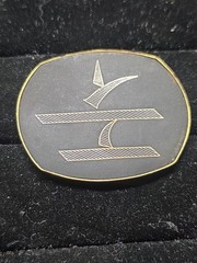 Vintage Signed AMITA JAPAN Black Gold Plated Damascene Engrave Design pin Brooch