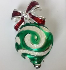 DANECRAFT Christmas Ornament Pin Silver Tone Red & Green Enamel Sparkles