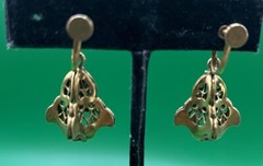 Vintage Gold Tone Screw Back Damgle Earrings