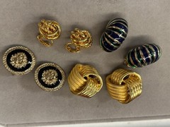 Fabulous Vintage 8-Piece Mixed Lot Clip-On Earrings Gold Tone