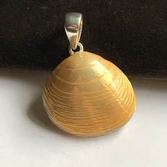 Signed MJ Vintage Silver tone and Orange Sea Shell Pendant Nautical Beach