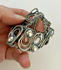 Vintage Mexican Silver Panel Bracelet – Domed Bead Design – 7.25″ – Mid century