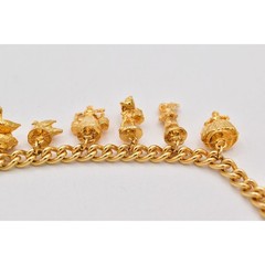 Vintage 12 Days of Christmas Charm Bracelet Gold Tone Chain Holiday 1980s BinD