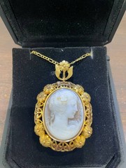 Vintage Cameo Set 14K Yellow Gold Brooch/Pendant & Carved Rose Ring 6.5 size