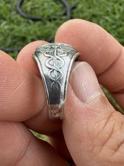 Vintage Military Medical Service Class Ring