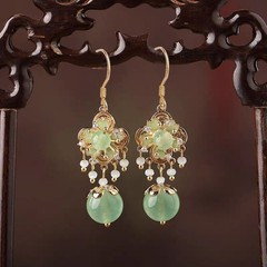 Vintage Green Jade Tassel Earrings Chinese Style Dangle Earrings For Women-