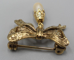 Victorian Revival Embossed Bow Brooch w Pendant Teardrop Faux Pearl Drop 1.25″