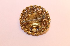 Vintage Barclay Faux Pearl Cluster Gold Tone Filigree Brooch Pin Signed 1940s–50