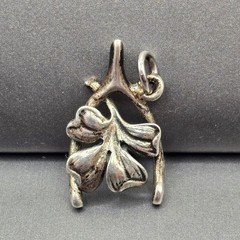 Vintage Sterling Silver Wishbone Clover Pendant Lucky Charm Antique Finish