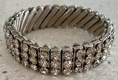 Vintage British Hong Kong Rhinestone Stretch Accordion Band Bracelet Silver Tone