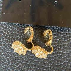 Vtg Lindenwold Fine Jewelers Gold Tone Faced Crystal Rhinestone Cubic Z Clip On