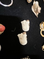 20 Pair Vintage Clip On EarRings Various Styles Colors Materials As Pictured 01