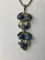 Vintage Artisan Botanical Blueberry Berry Cluster Pendant Necklace 18–20”