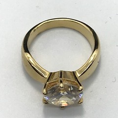 Vintage Gold Plated Cubic Zirconia’s In Stunning Bold Design Ring sz 7
