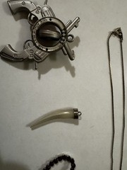 Vintage Necklace PENDANT LOT Various (20 Pieces) A+