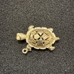Vintage Detailed Gold Tone Turtle Pendant Pearl Eyes Lucky Tortoise Charm