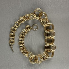 Vintage Link Statement Necklace Gold Tone Multi Ring Toggle Clasp 16.5″