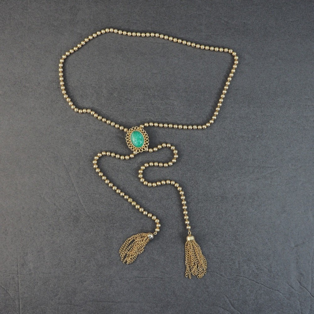 Avon Ming Green Necklace Gold Tone Adjustable Lariat Tassel Cabochon Vintage MCM