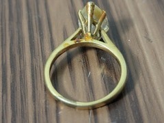 Vintage Tall Solitaire Pear Shaped Stone
