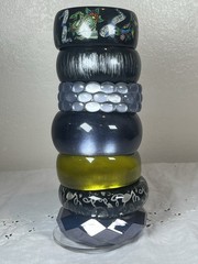 Lot of 7 Vintage Chunky Lucite Bangle Bracelets Gray, Green Moonglow, Faceted,