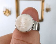 Vintage Sajen Moon Face Ring Sterling Silver 925 Carved White Agate Size 7.5