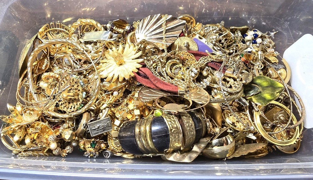 3 Pounds 3 Lbs Old Unsearched Jewelry Lot VTG & Now Junk & Wear & Resell Tangled