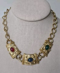 Vintage AVON Necklace Etruscan style Essential Treasures Gold Tone Choker Read