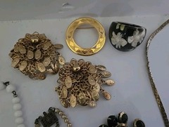 Vtg & Modern & Other Jewelry Lot Earrings Necklaces