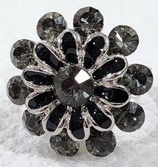 Ring Adjustable Flower Shaped Ring Black Stones plus Other Silver & Trim Vtg